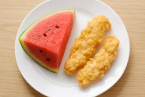 すいかと天ぷらは危険？食べ合わせの注意点と正しい調理方法
