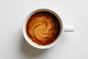 コーヒーと牛乳の食べ合わせは本当に大丈夫？栄養学者が解説する正しい飲み方