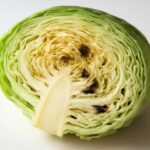 キャベツの断面が黒い時は食べられる？原因と安全な見分け方