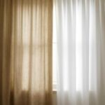 カーテンを洗わないまま何年？放置すると起こる汚れ・臭いと無理なく洗うベストなタイミング